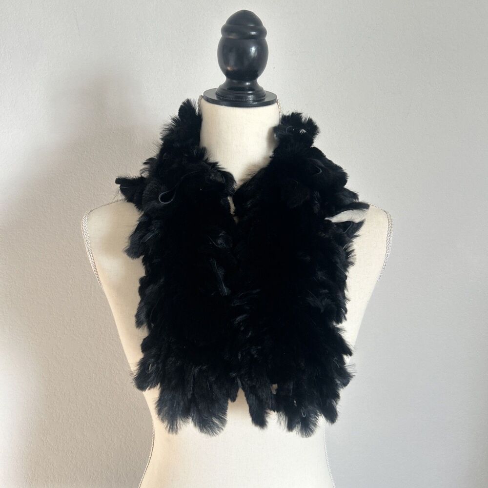 Diana Rosh Scarf NWT Black Natural Dyed Genuine Rabbit Fur Looped Neck Wrap 31"